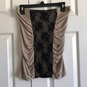 Strapless top